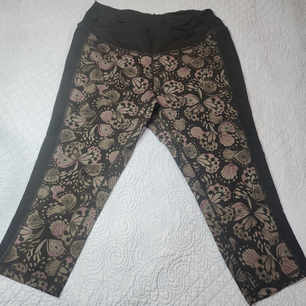 Torrid 2X Purple Butterfly Crop Leggings High Rise Yoga Pants Goth Plus